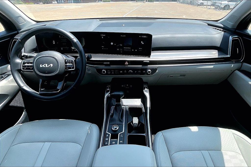 Thumbnail: 2025 Kia Sorento - 8