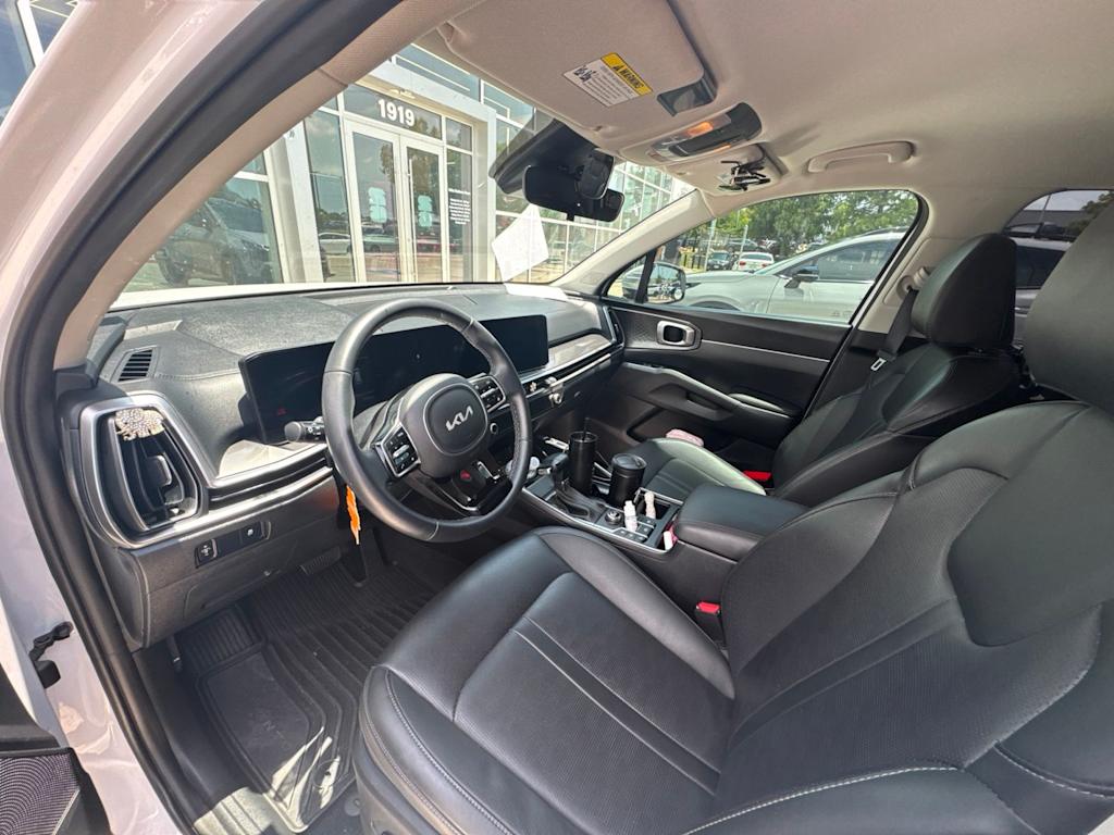 Thumbnail: 2025 Kia Sorento - 6
