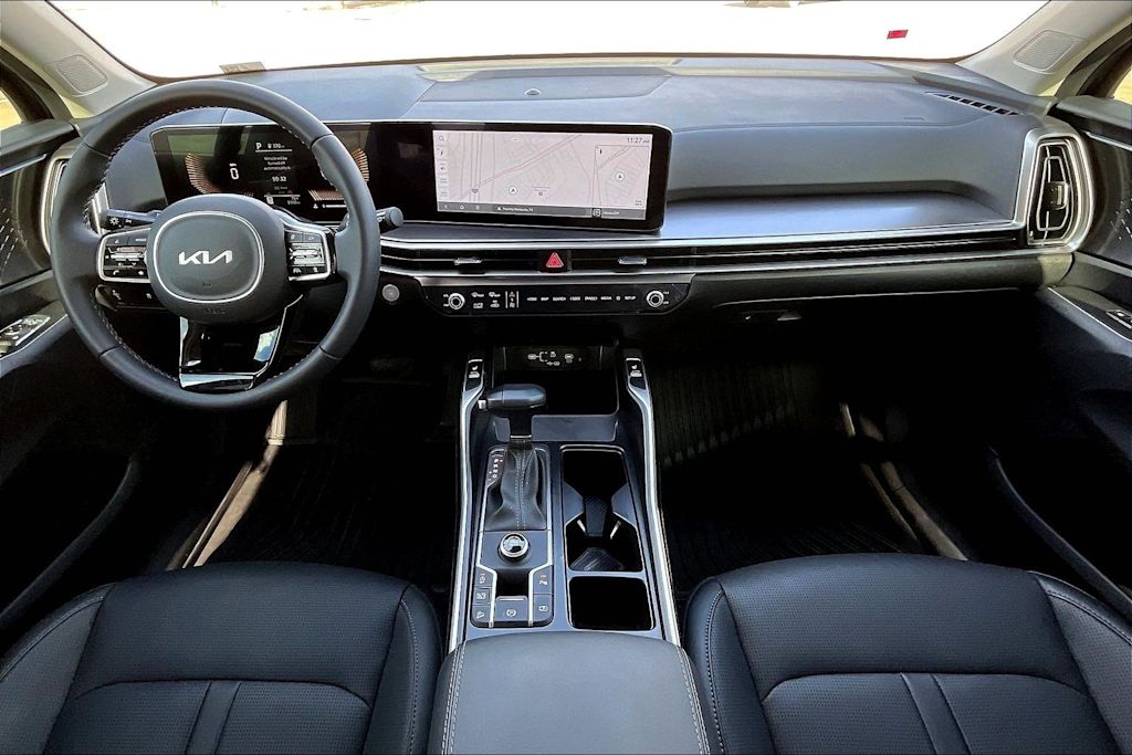 Thumbnail: 2025 Kia Sorento - 10