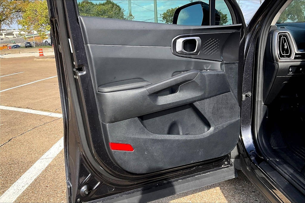 Thumbnail: 2025 Kia Sorento - 27