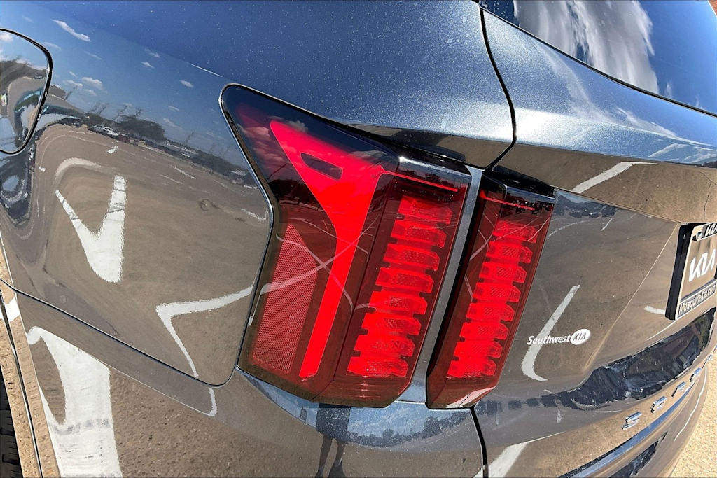 Thumbnail: 2021 Kia Sorento - 31