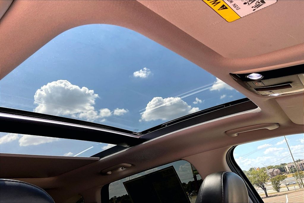 Thumbnail: 2021 Kia Sorento - 29