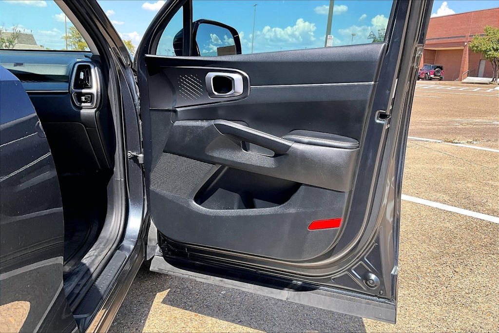 Thumbnail: 2021 Kia Sorento - 27