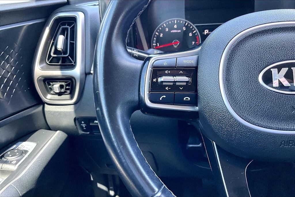 Thumbnail: 2021 Kia Sorento - 24