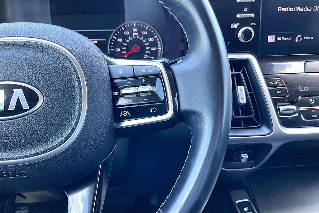 Thumbnail: 2021 Kia Sorento - 25