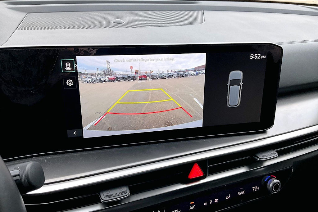Thumbnail: 2024 Kia Sorento - 26