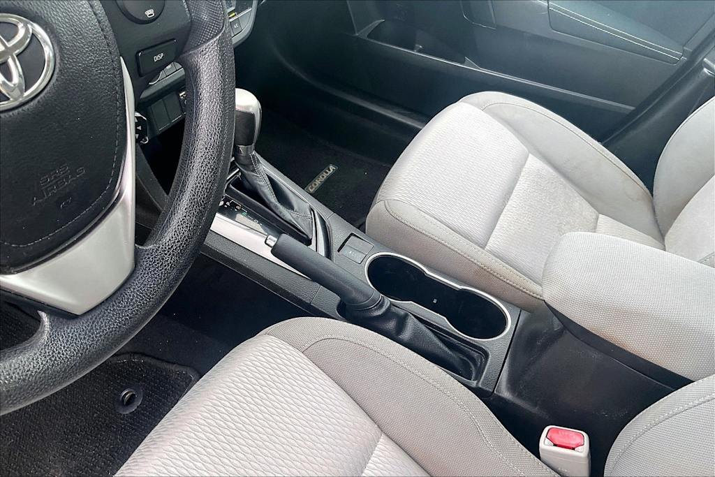 Thumbnail: 2014 Toyota Corolla - 16