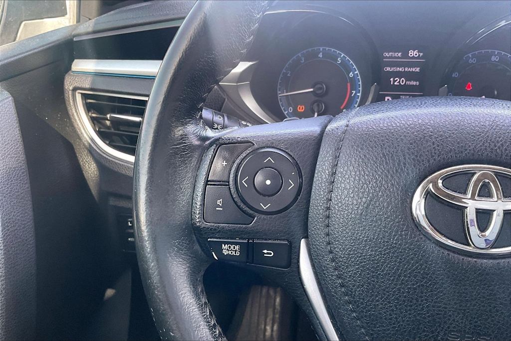 Thumbnail: 2014 Toyota Corolla - 22