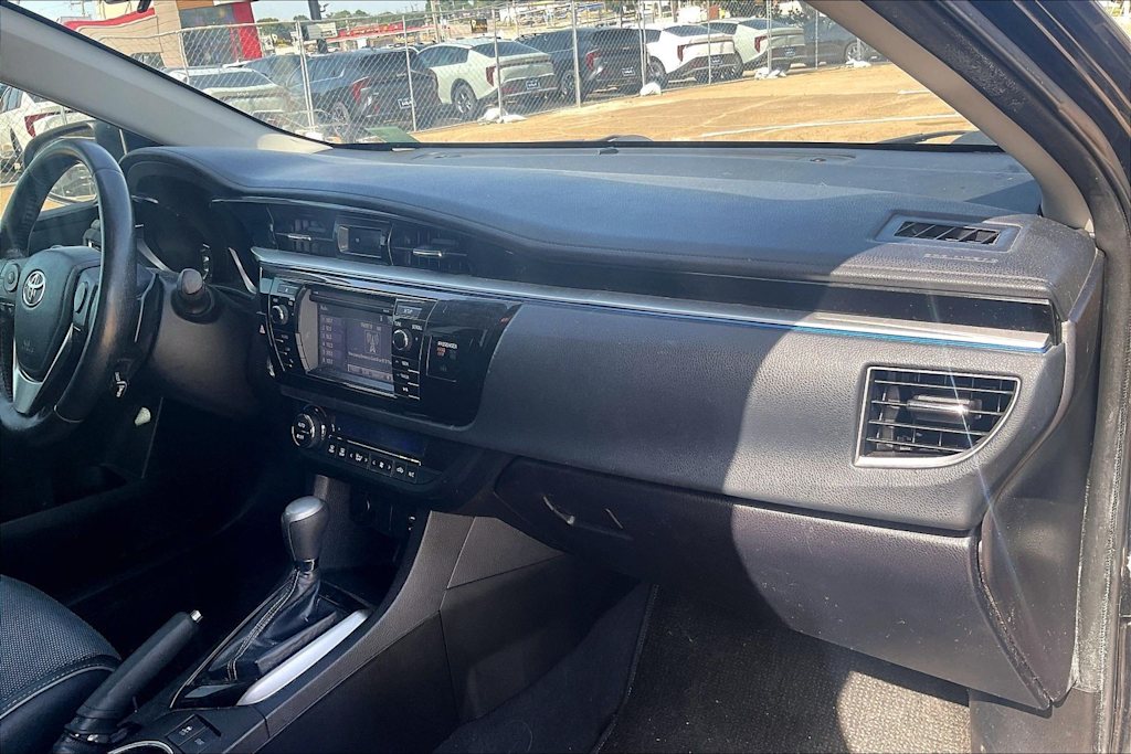 Thumbnail: 2014 Toyota Corolla - 14