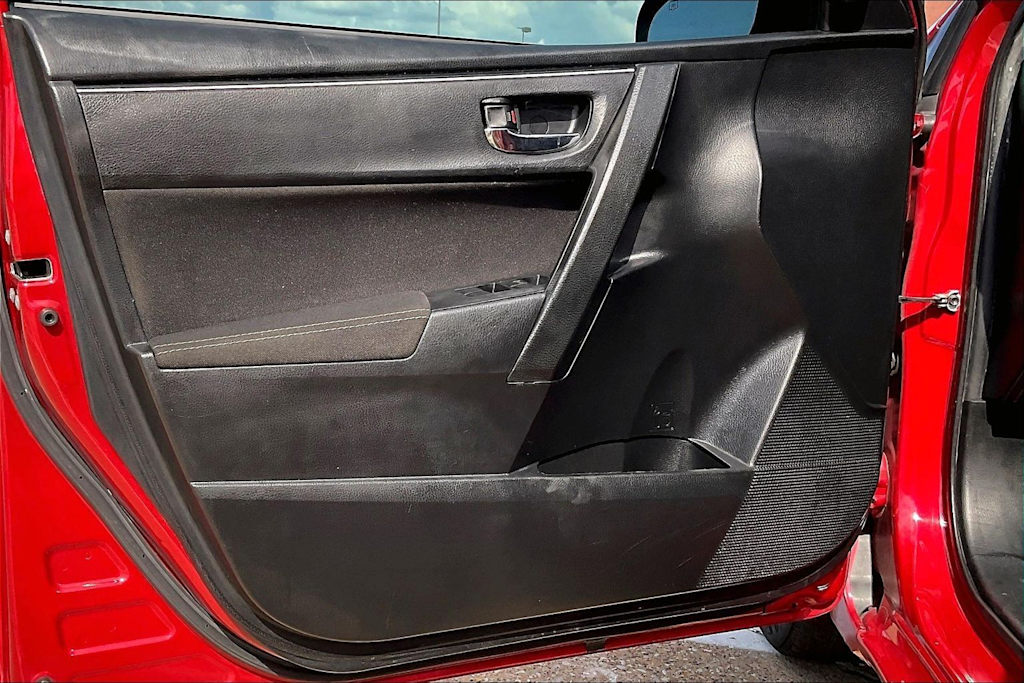 Thumbnail: 2019 Toyota Corolla - 27