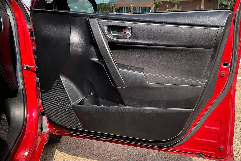 Thumbnail: 2019 Toyota Corolla - 28