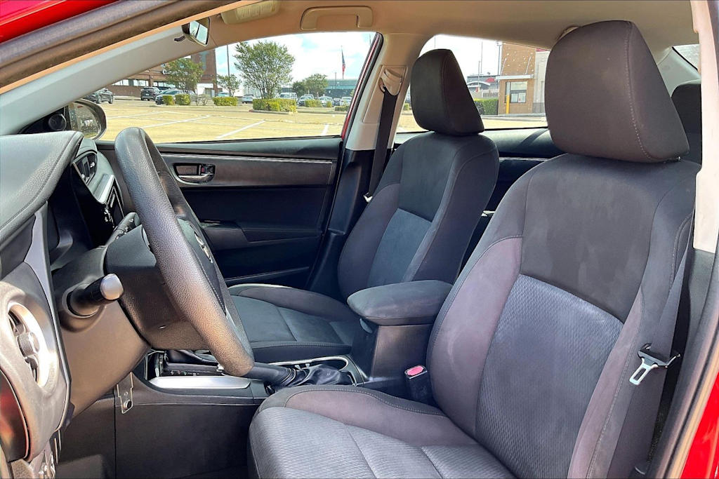 Thumbnail: 2019 Toyota Corolla - 10