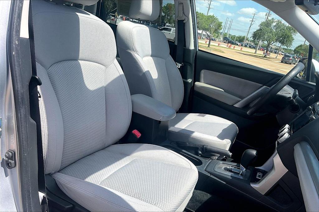 Thumbnail: 2018 Subaru Forester - 10