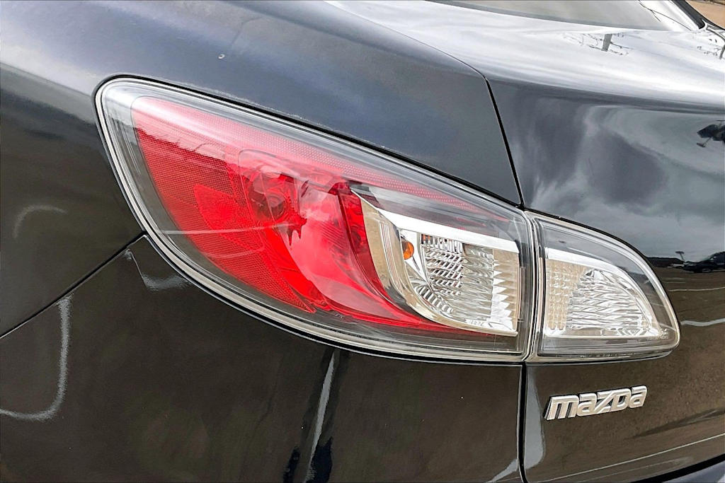 Thumbnail: 2012 Mazda Mazda3 - 29