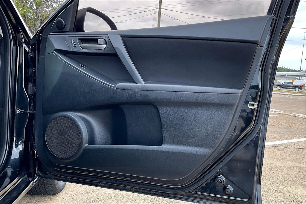Thumbnail: 2012 Mazda Mazda3 - 26
