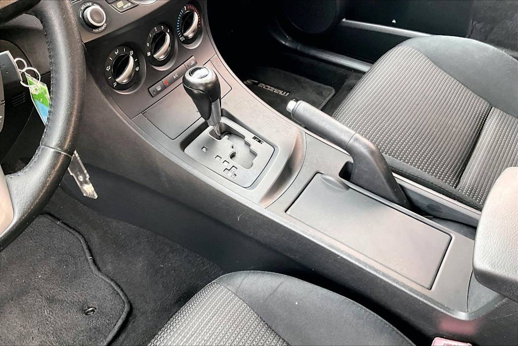 Thumbnail: 2012 Mazda Mazda3 - 15