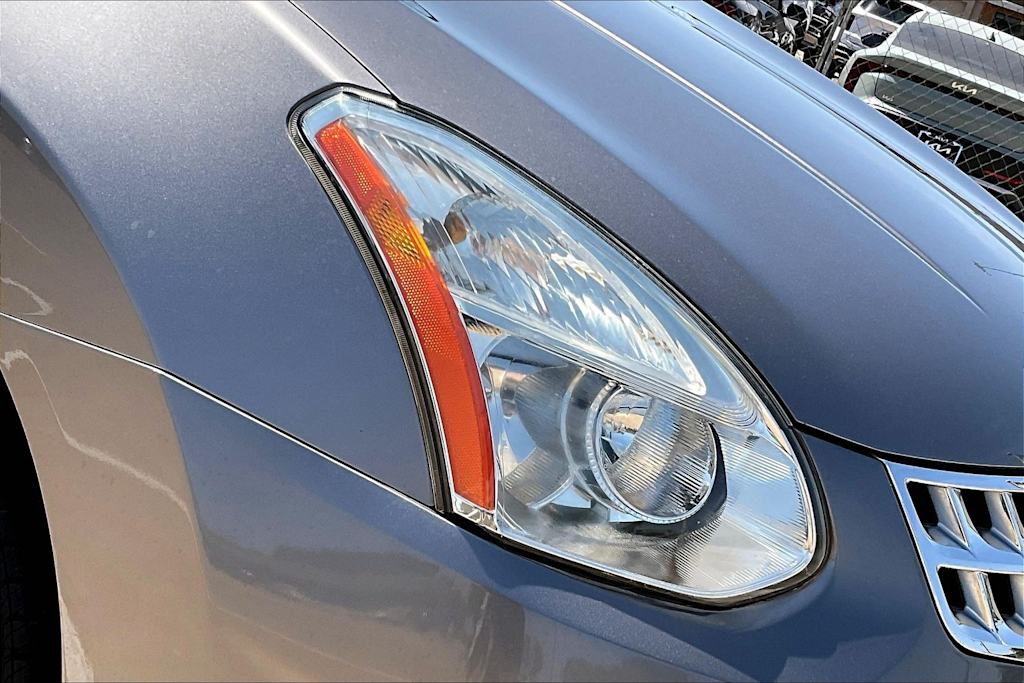 Thumbnail: 2015 Nissan Rogue - 29