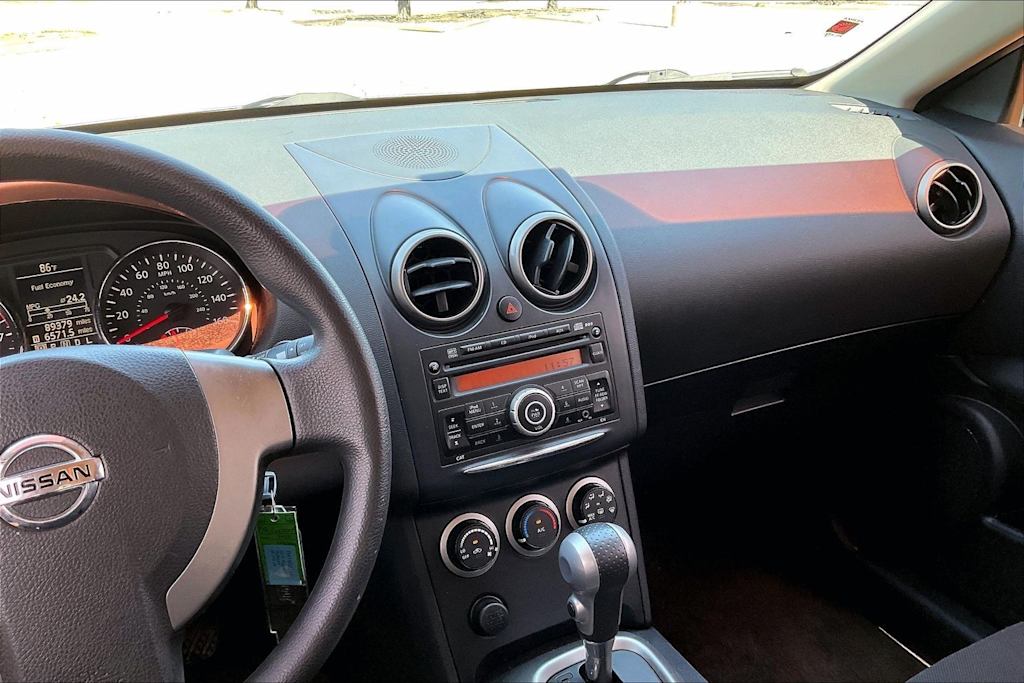 Thumbnail: 2015 Nissan Rogue - 14
