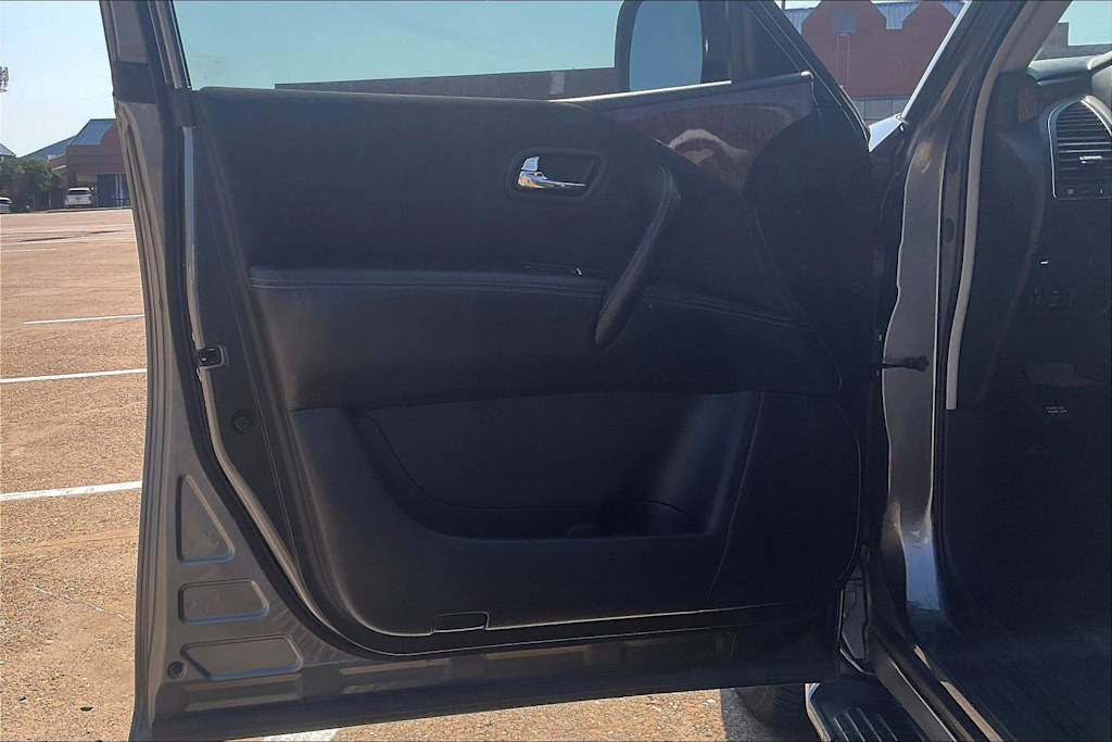 Thumbnail: 2018 Nissan Armada - 26