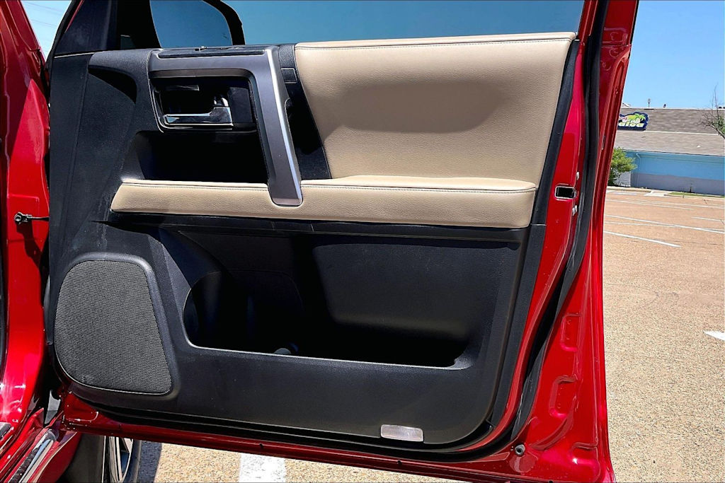 Thumbnail: 2024 Toyota 4Runner - 29