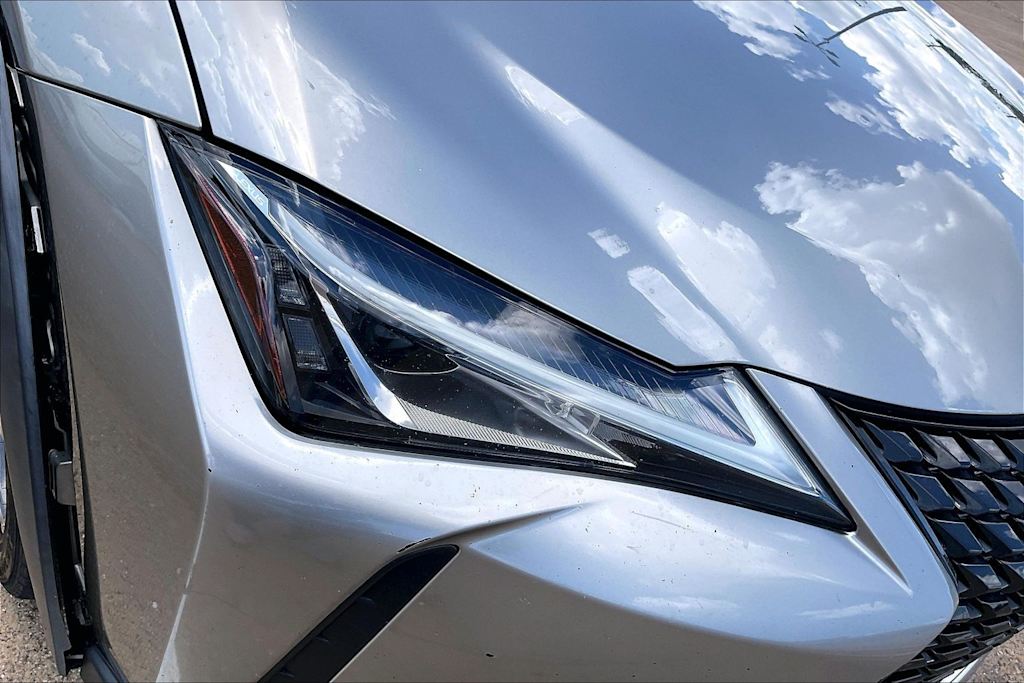 Thumbnail: 2020 Lexus UX - 30