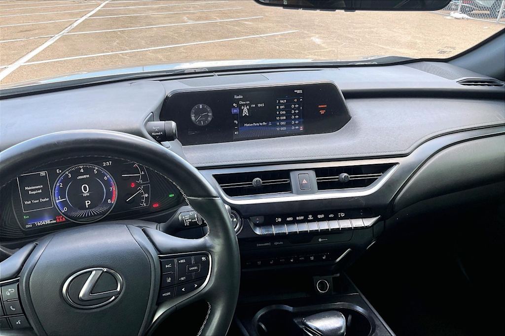 Thumbnail: 2020 Lexus UX - 14