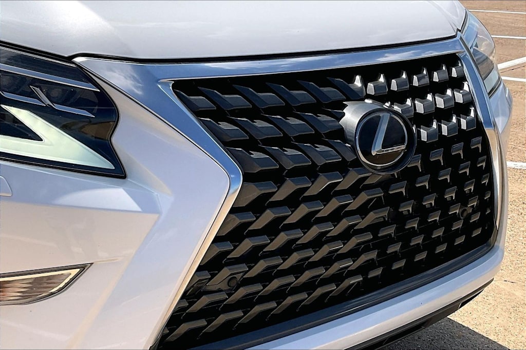 Thumbnail: 2020 Lexus GX - 31