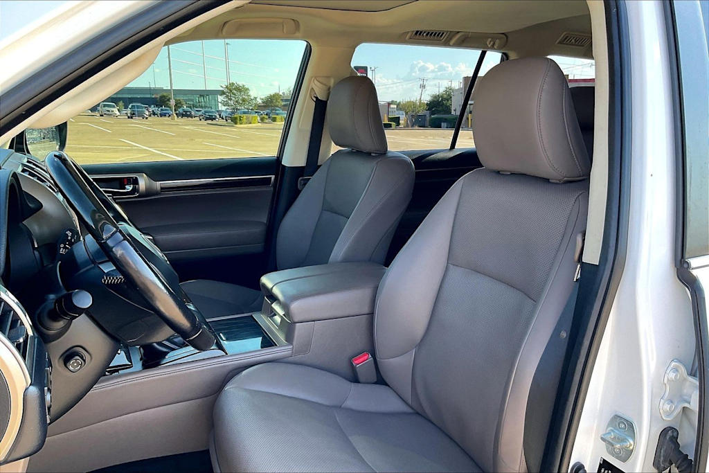 Thumbnail: 2020 Lexus GX - 11