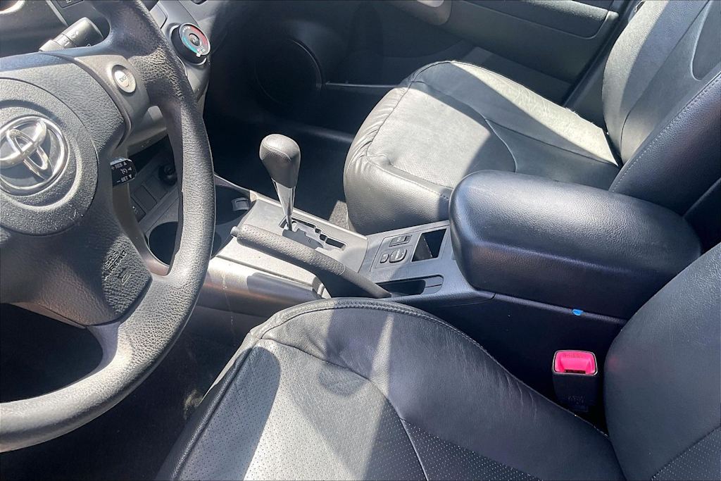 Thumbnail: 2010 Toyota RAV4 - 18