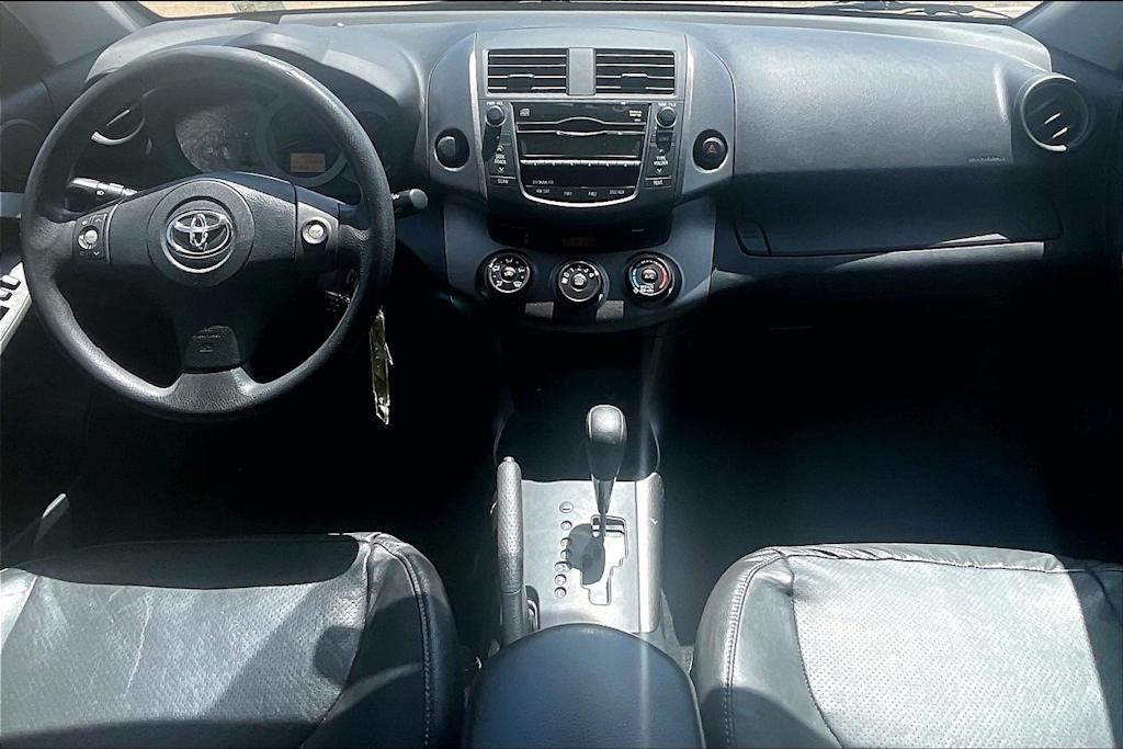 Thumbnail: 2010 Toyota RAV4 - 8