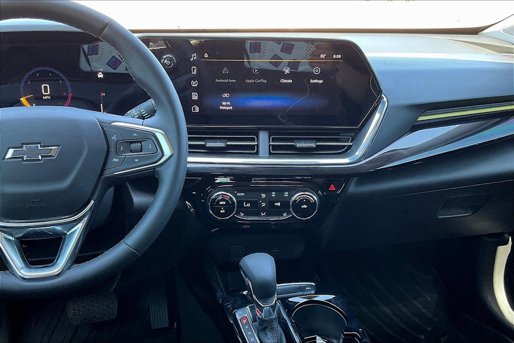 Thumbnail: 2025 Chevrolet Trax - 15