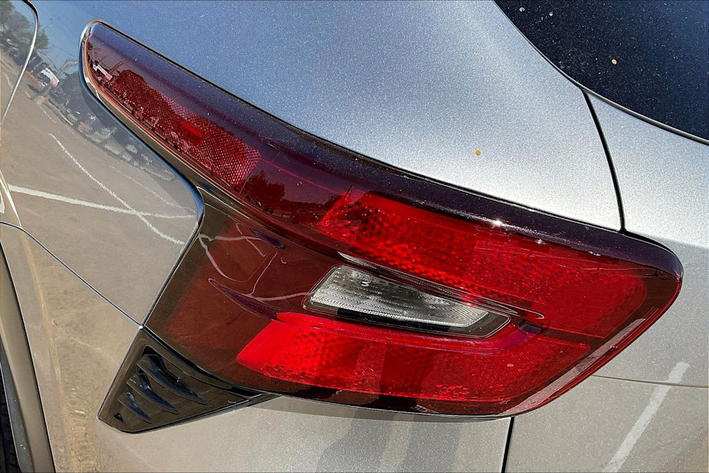 Thumbnail: 2025 Chevrolet Trax - 31