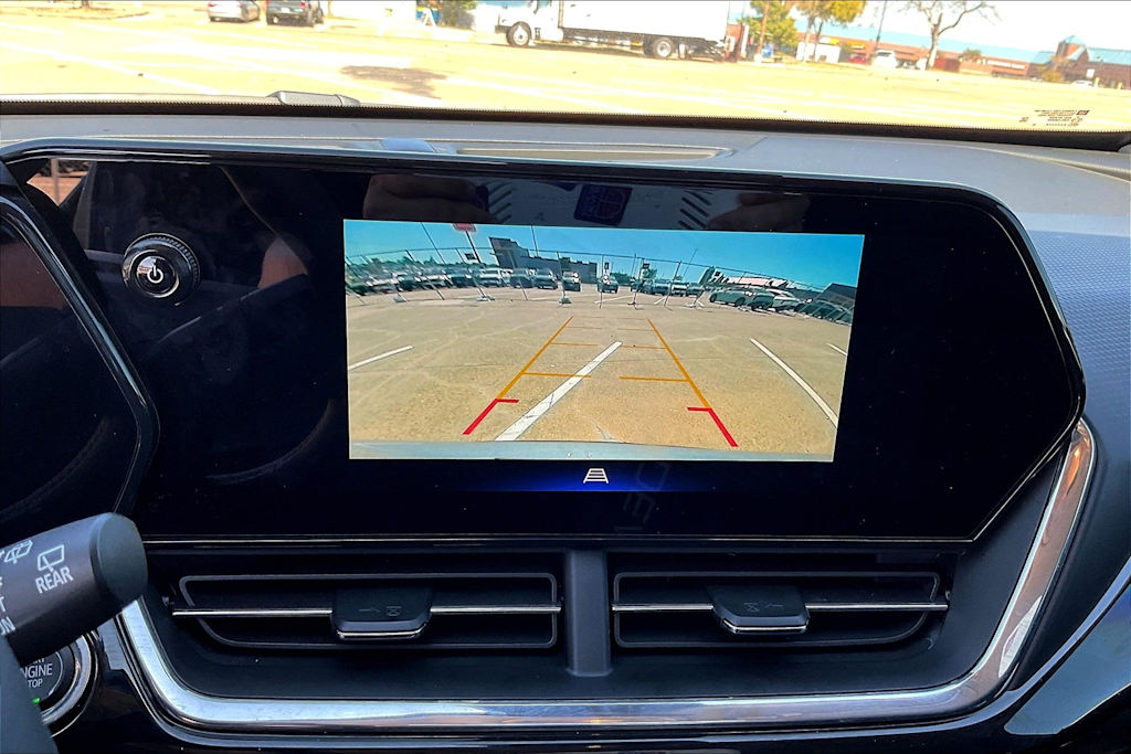 Thumbnail: 2025 Chevrolet Trax - 16