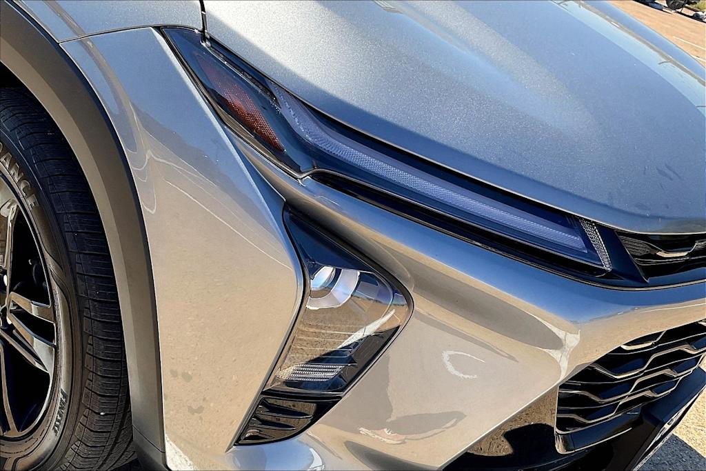 Thumbnail: 2025 Chevrolet Trax - 30