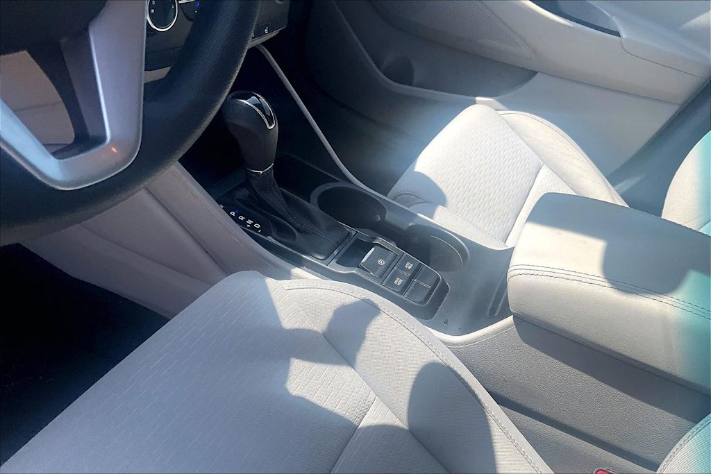 Thumbnail: 2021 Hyundai Tucson - 16