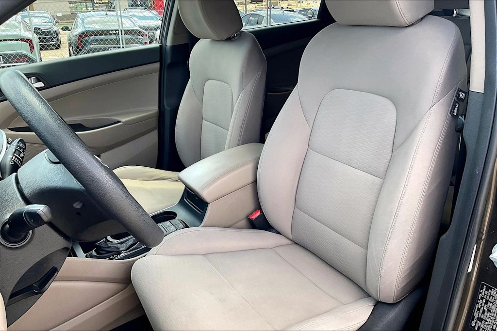 Thumbnail: 2019 Hyundai Tucson - 10