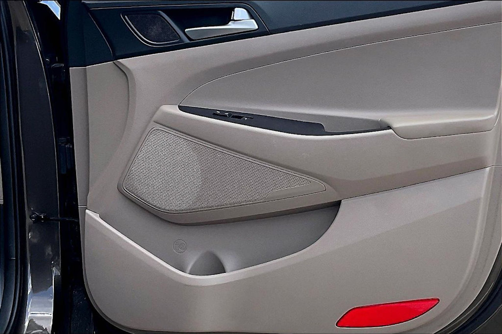 Thumbnail: 2019 Hyundai Tucson - 27