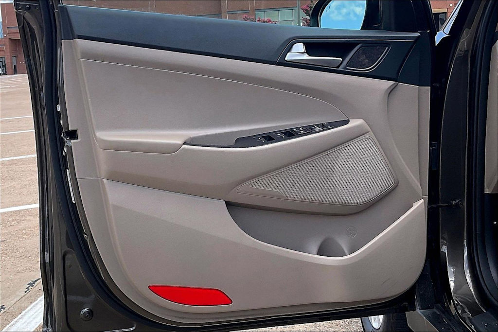 Thumbnail: 2019 Hyundai Tucson - 26