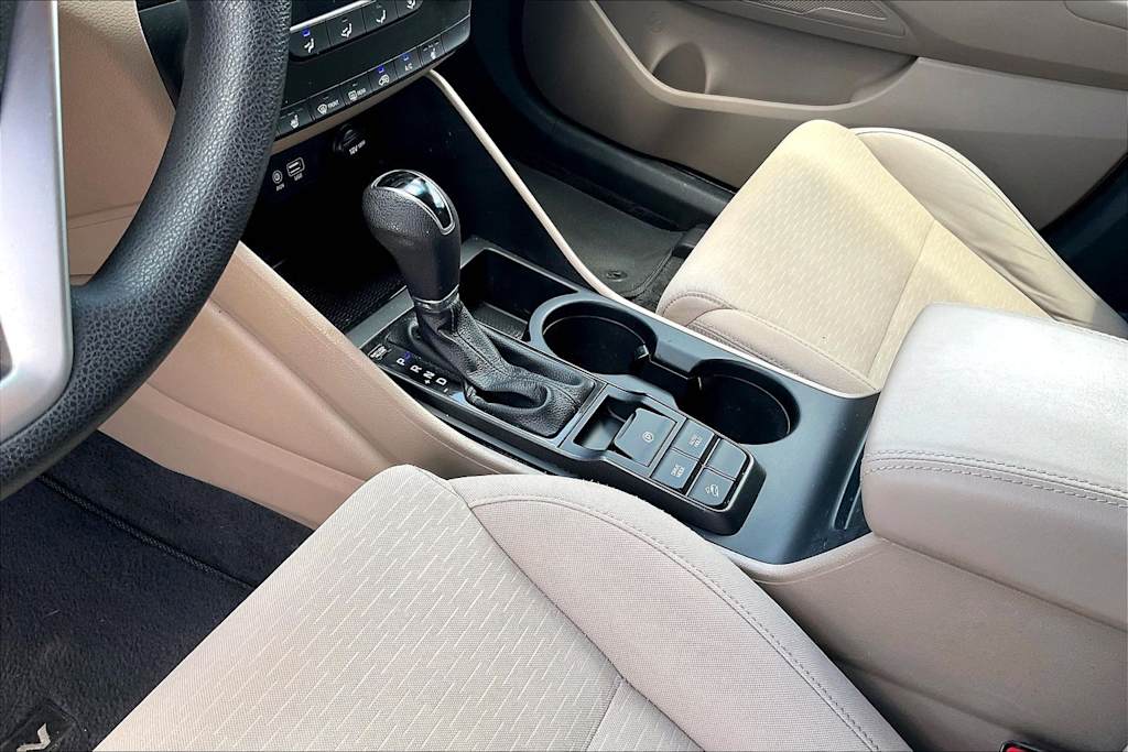 Thumbnail: 2019 Hyundai Tucson - 16