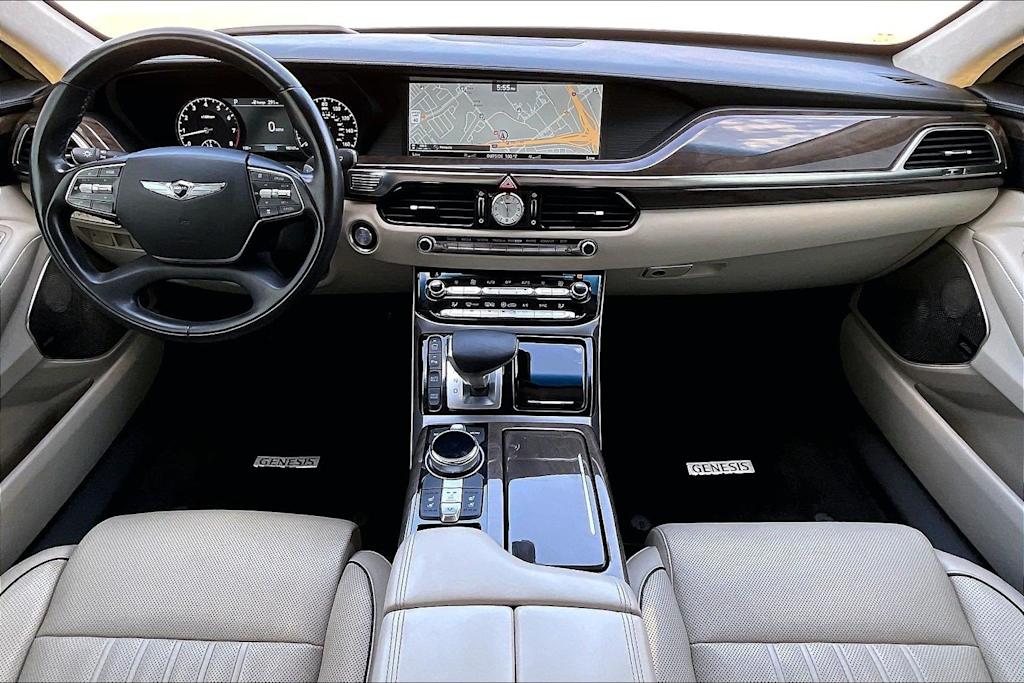 Thumbnail: 2018 Genesis G90 - 9