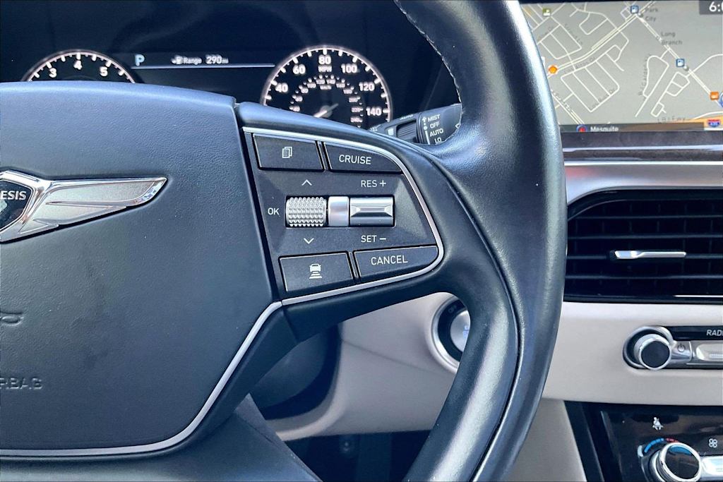 Thumbnail: 2018 Genesis G90 - 24