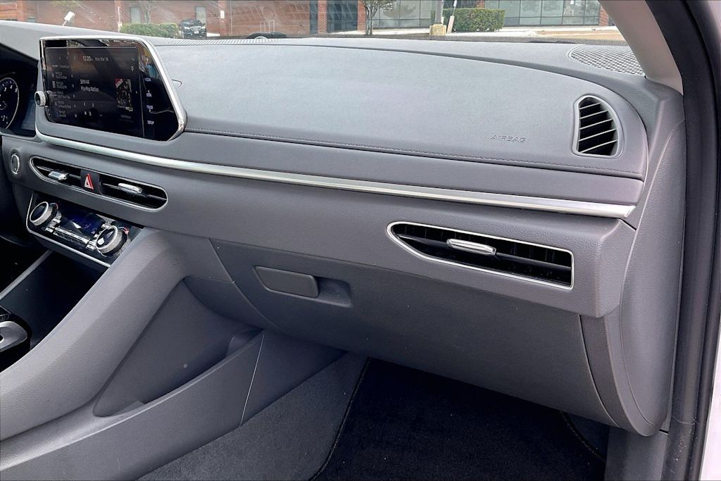 Thumbnail: 2023 Hyundai Sonata - 23