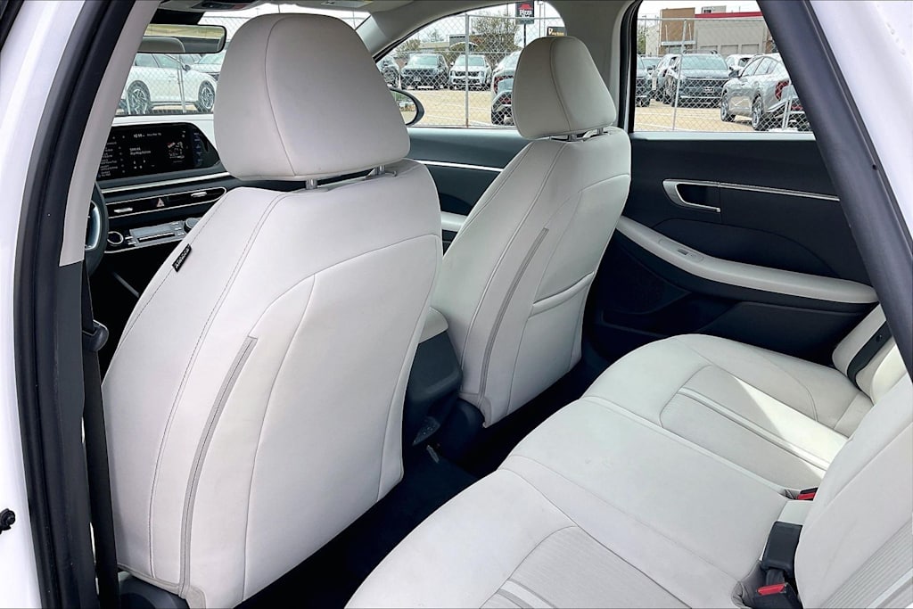 Thumbnail: 2023 Hyundai Sonata - 13