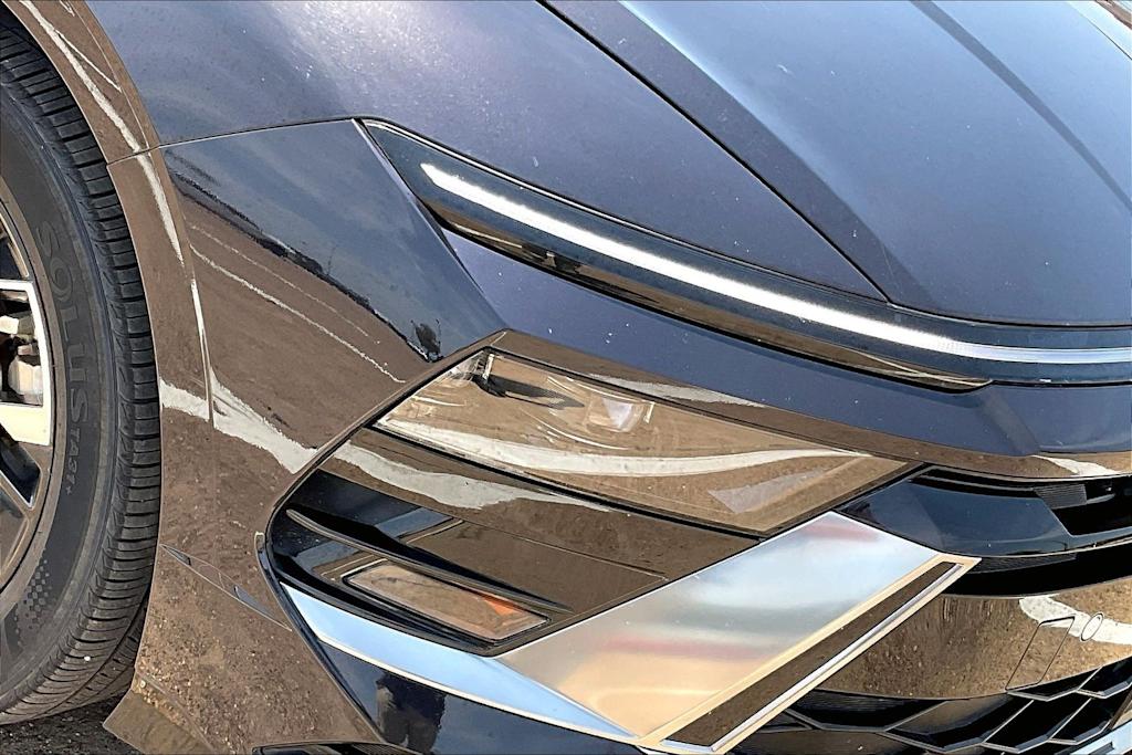 Thumbnail: 2025 Hyundai Sonata - 28