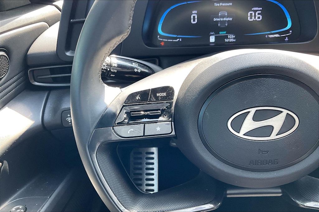 Thumbnail: 2025 Hyundai Elantra - 21