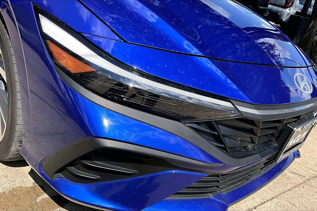 Thumbnail: 2025 Hyundai Elantra - 27