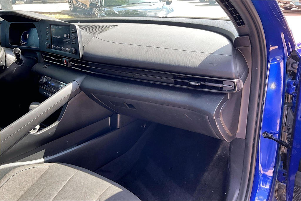 Thumbnail: 2025 Hyundai Elantra - 20