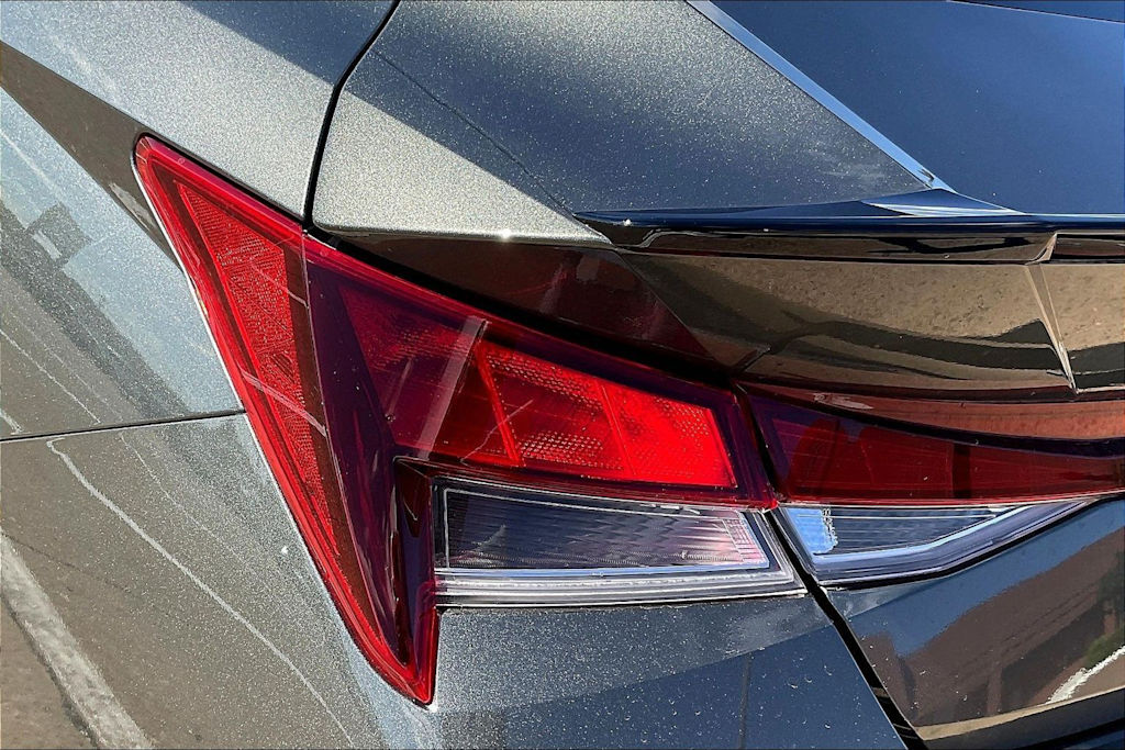 Thumbnail: 2025 Hyundai Elantra - 31