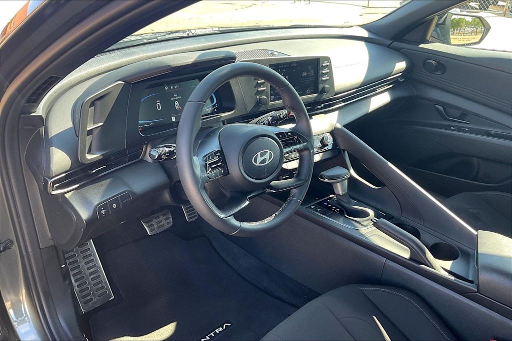 Thumbnail: 2025 Hyundai Elantra - 2