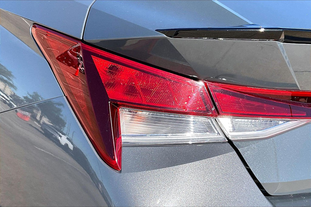 Thumbnail: 2025 Hyundai Elantra - 30